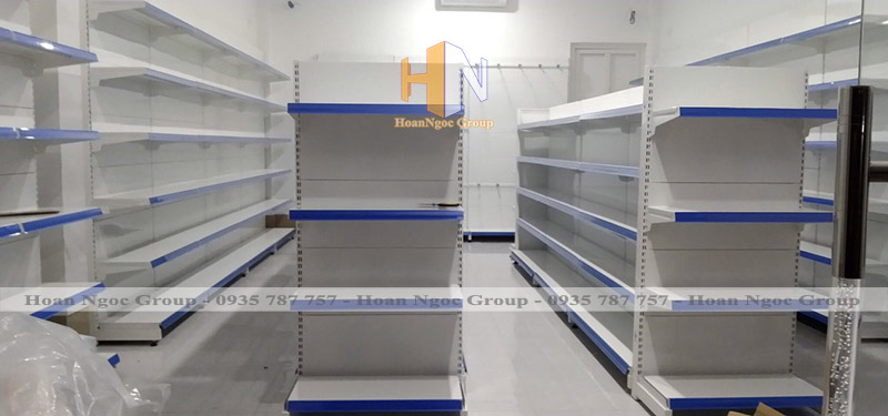 ke trung bay nuoc giat 4