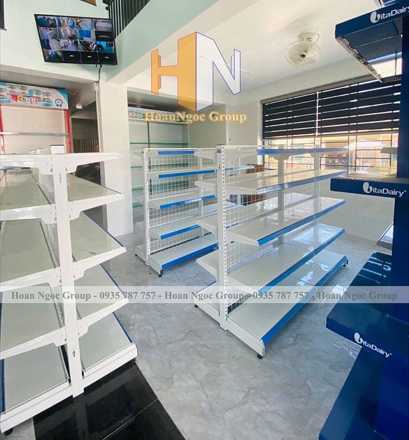 Hoàn Ngọc Rack lắp đặt kệ siêu thị cho cửa hàng Hùng Mạnh