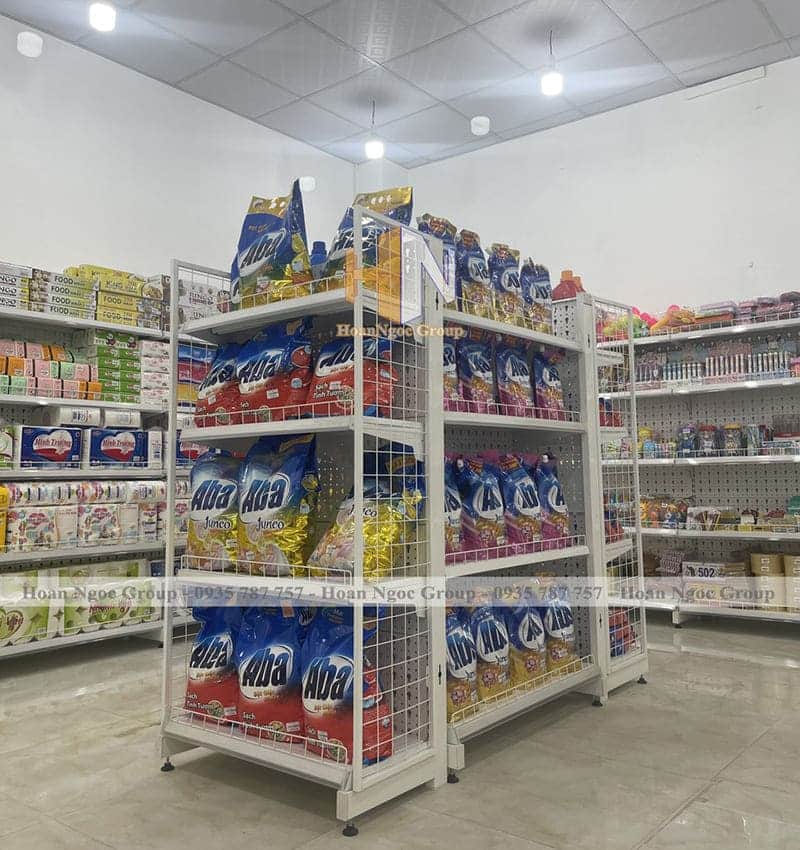 ke sieu thi cua hang tien loi bb mart 10