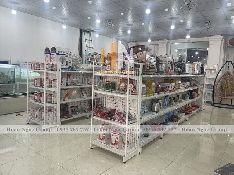 ke sieu thi cua hang tien loi bb mart 5